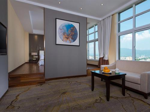 vienna international hotel guangxi guilin diecai wanda high speed railway station