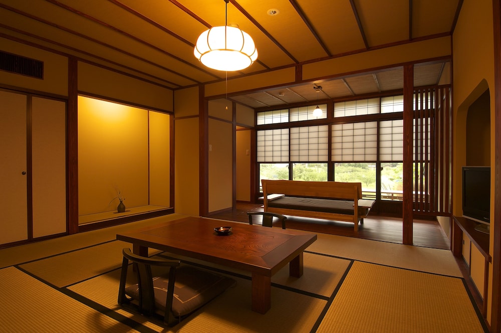 takayama