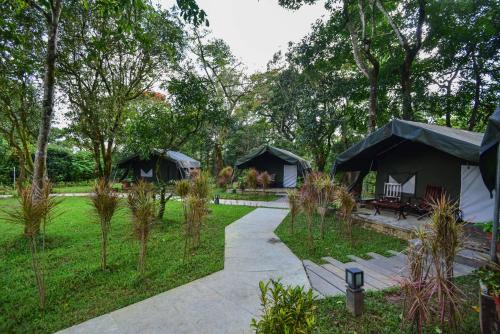 monica garden bungalow