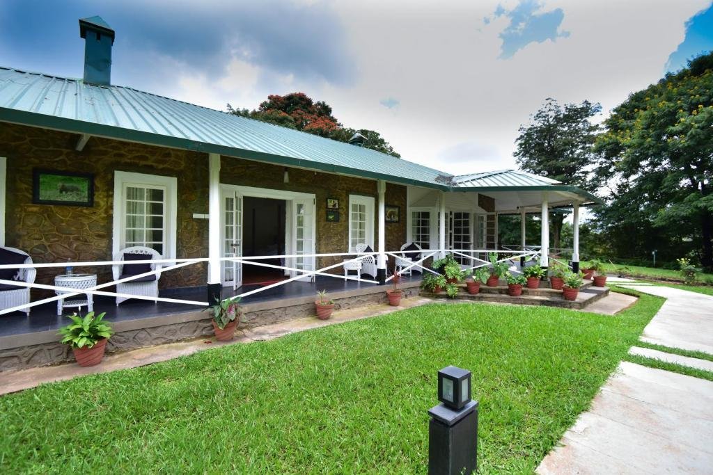 Monica Garden Bungalow,,3 star