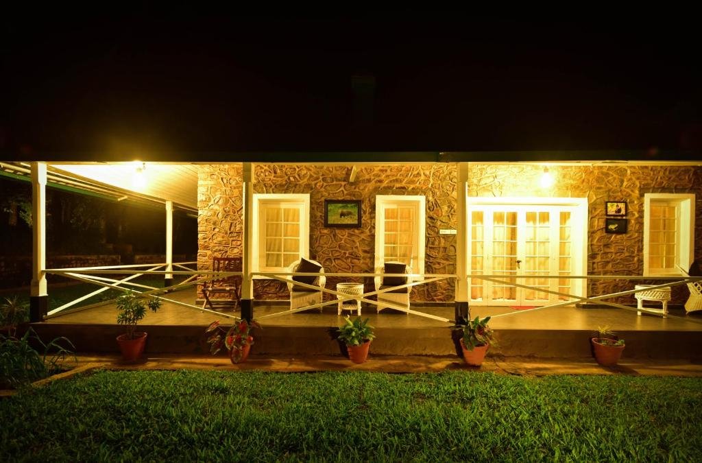 Monica Garden Bungalow,,3 star