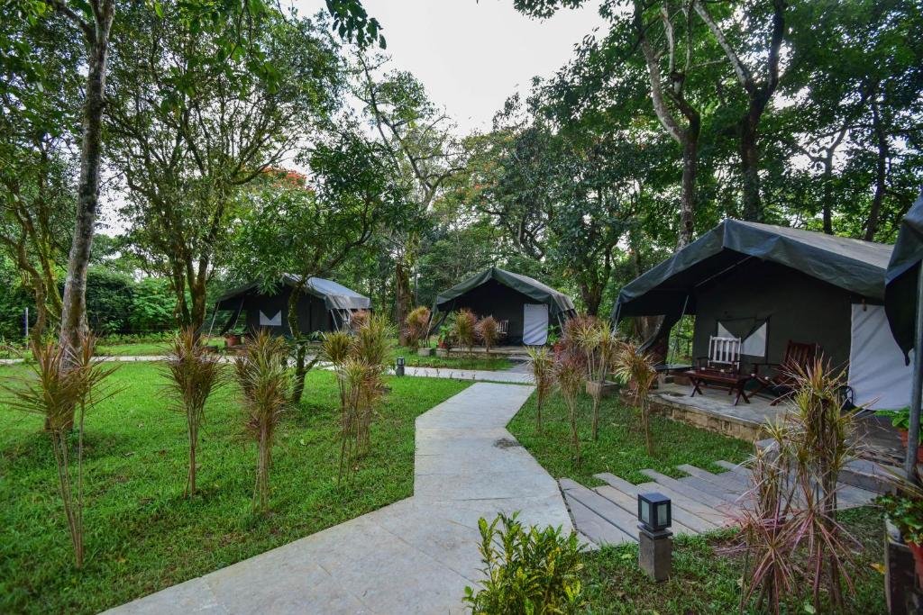 monica garden bungalow