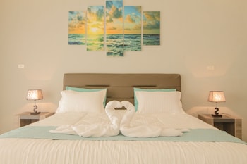 the hawks nest resort
