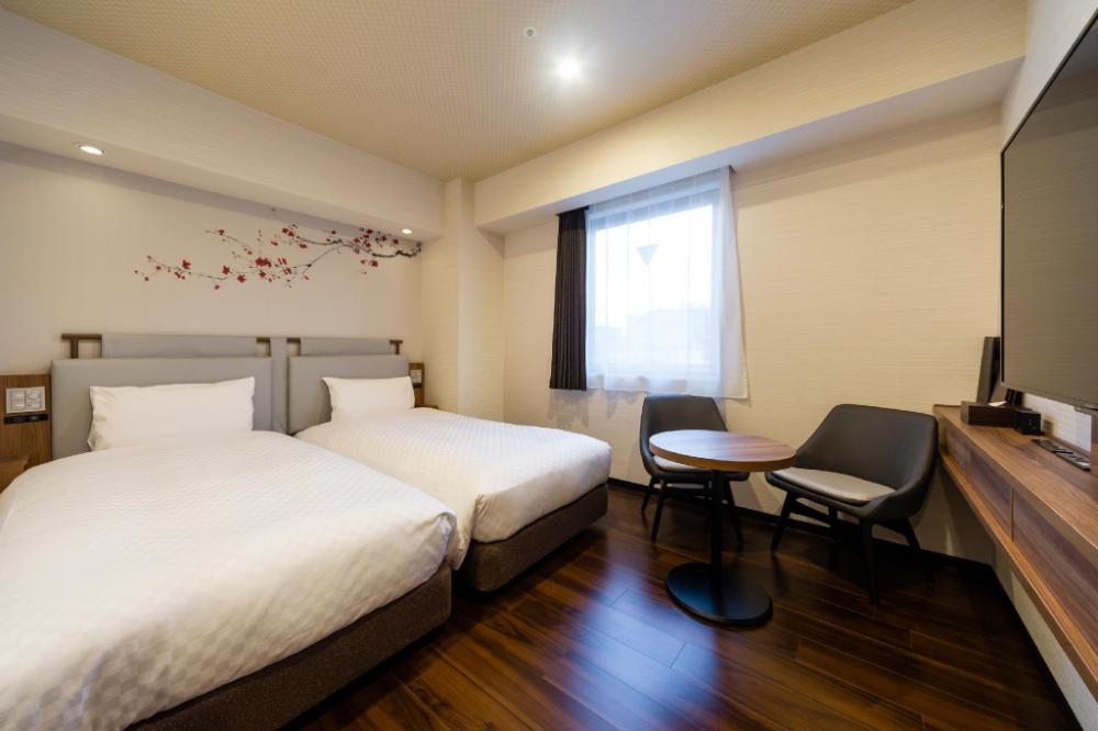 jr west group via inn hakataguchi ekimae
