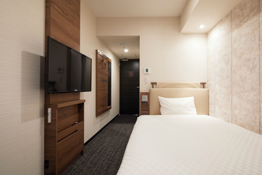 jr west group via inn hakataguchi ekimae