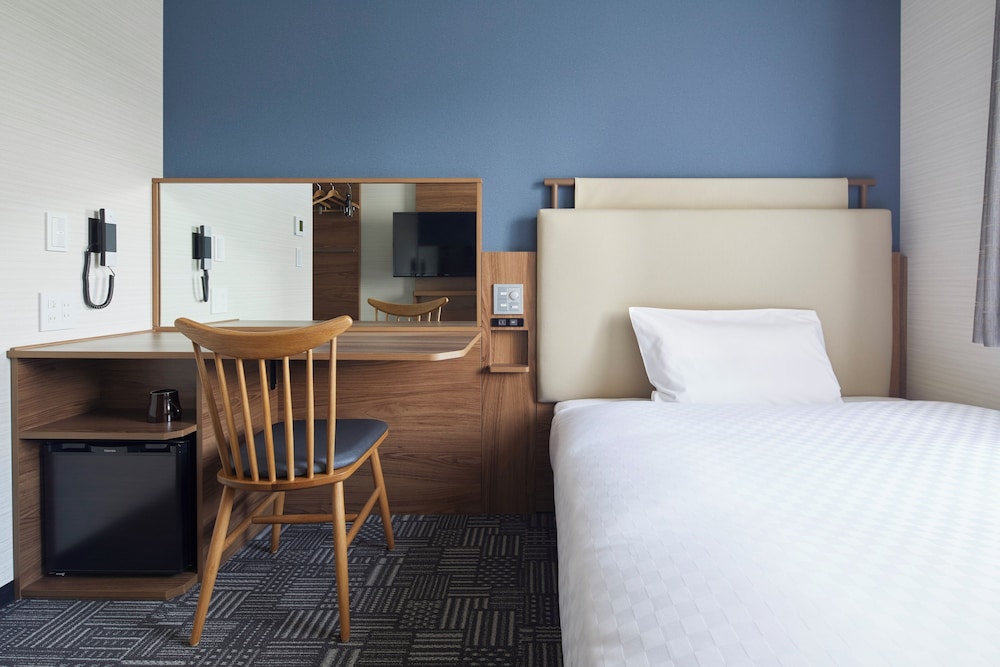 jr west group via inn hakataguchi ekimae