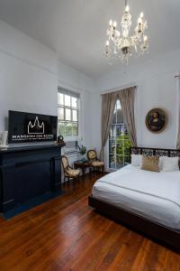 the mansion on royal