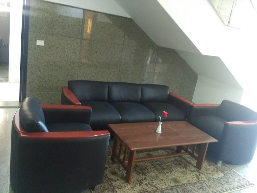 e just hotel borg el arab