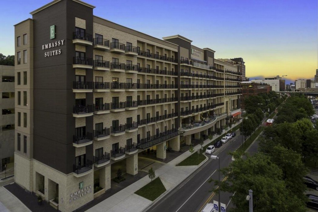 Embassy Suites By Hilton Grand Rapids Downtown,Mi,East Grand Rapids>>Ann Arbor,4 star