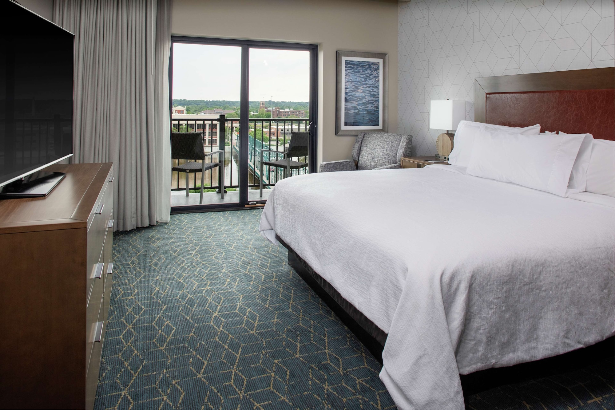 embassy suites by hilton grand rapids downtown mi