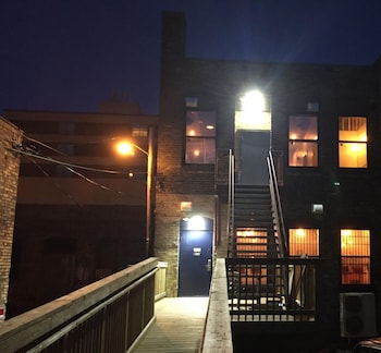 hostel du nord