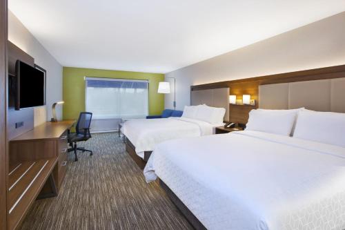 holiday inn express grand rapids airport north an ihg hotel