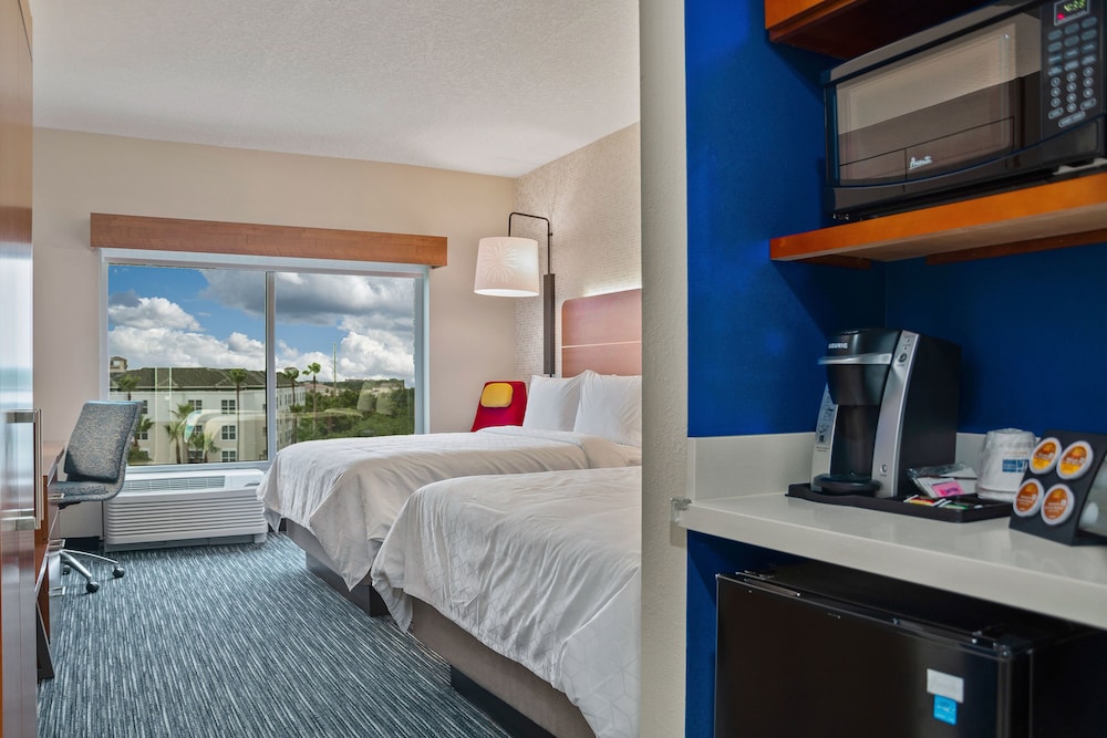 holiday inn express orlando lake buena vista area