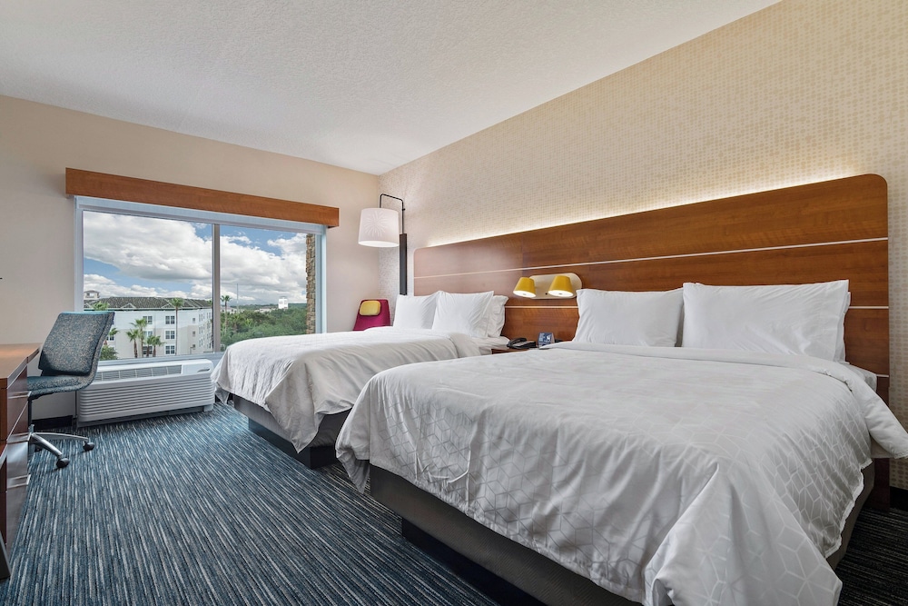 holiday inn express orlando lake buena vista area