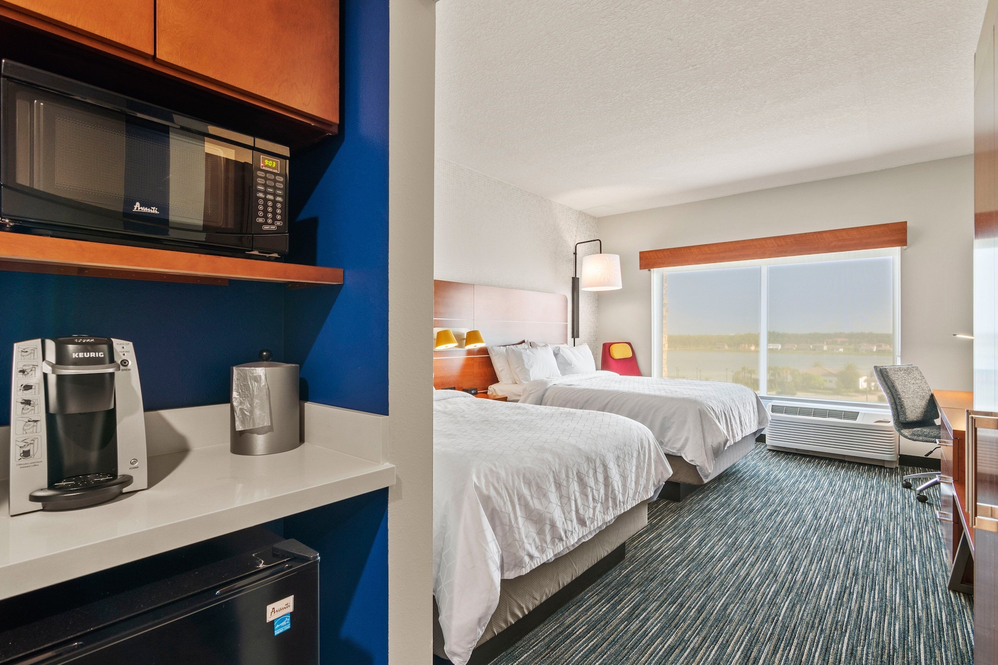 holiday inn express orlando lake buena vista area