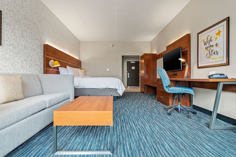 holiday inn express orlando lake buena vista area