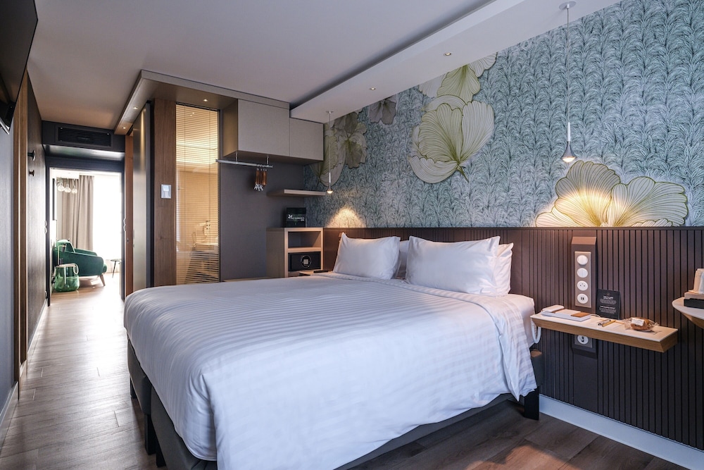 voco strasbourg centre the garden an ihg hotel