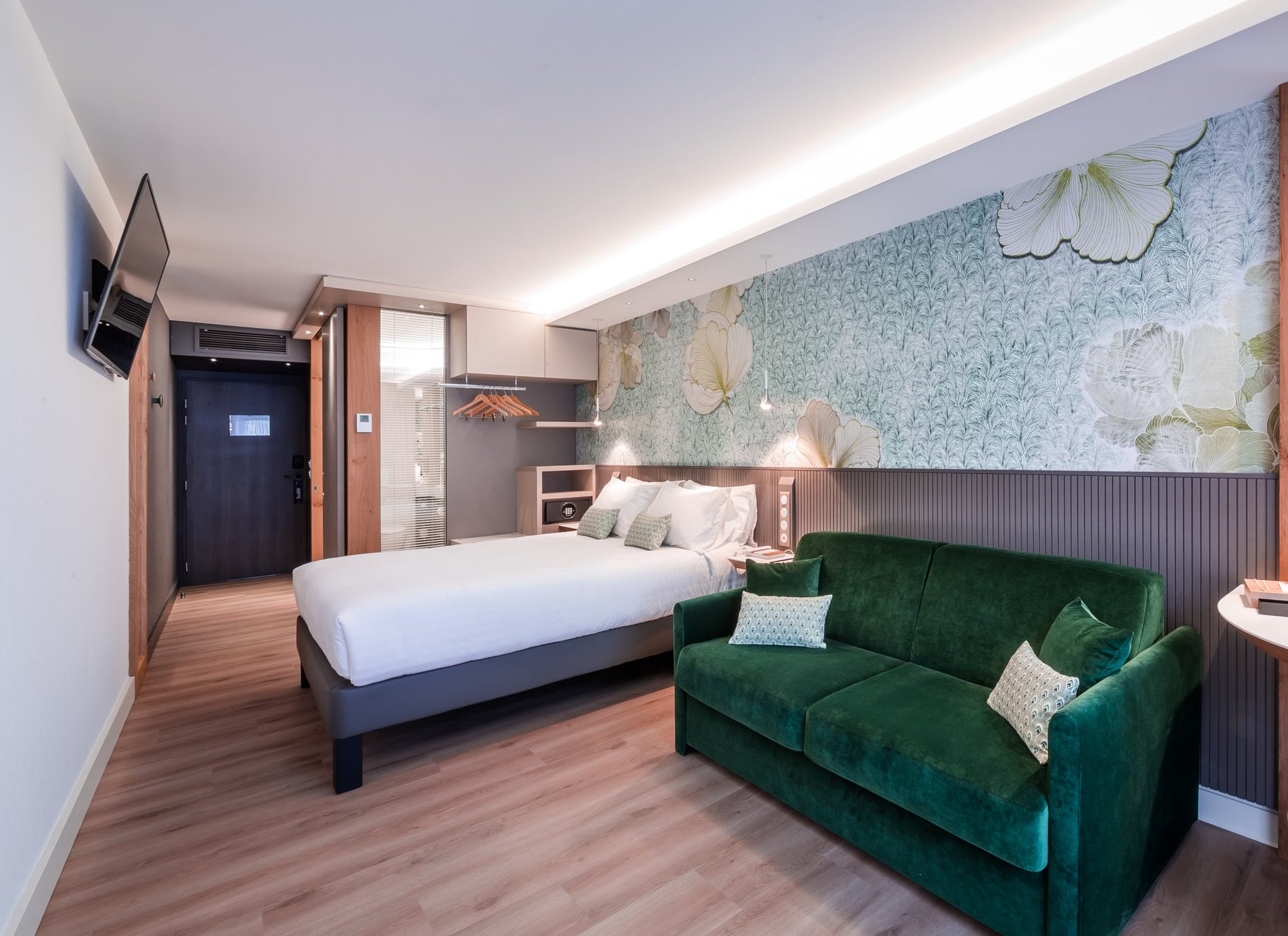 voco strasbourg centre the garden an ihg hotel