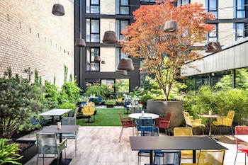 voco strasbourg centre the garden an ihg hotel