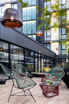 voco strasbourg centre the garden an ihg hotel
