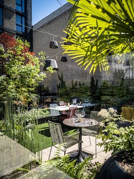 voco strasbourg centre the garden an ihg hotel