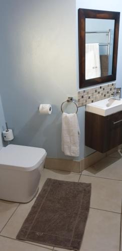 hawklee country house