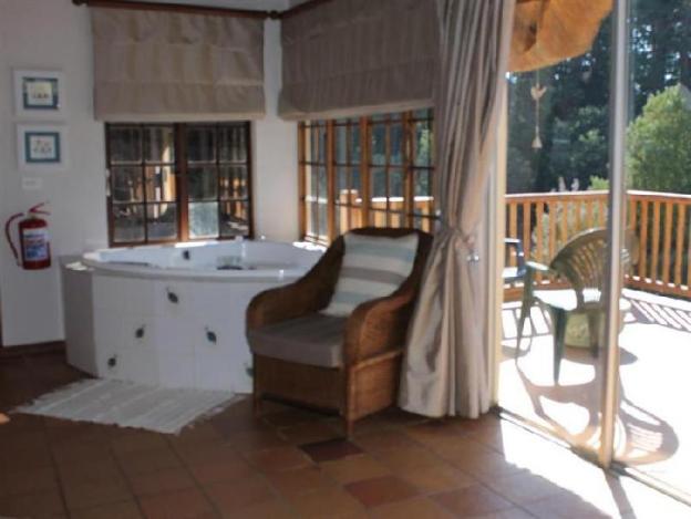 hawklee country house