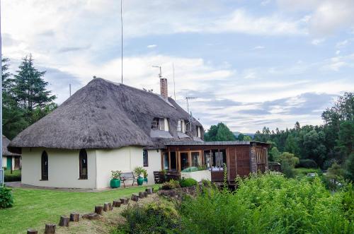 hawklee country house