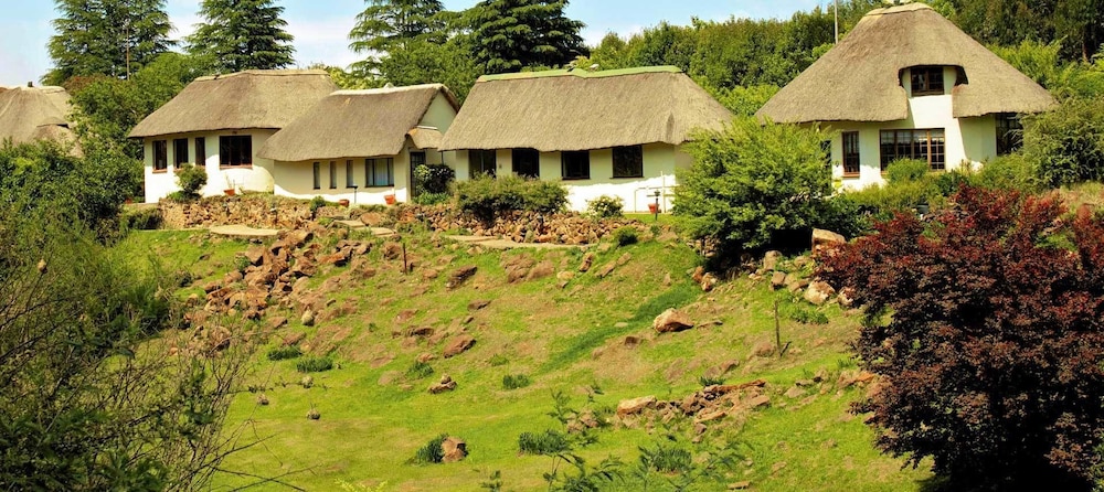 hawklee country house