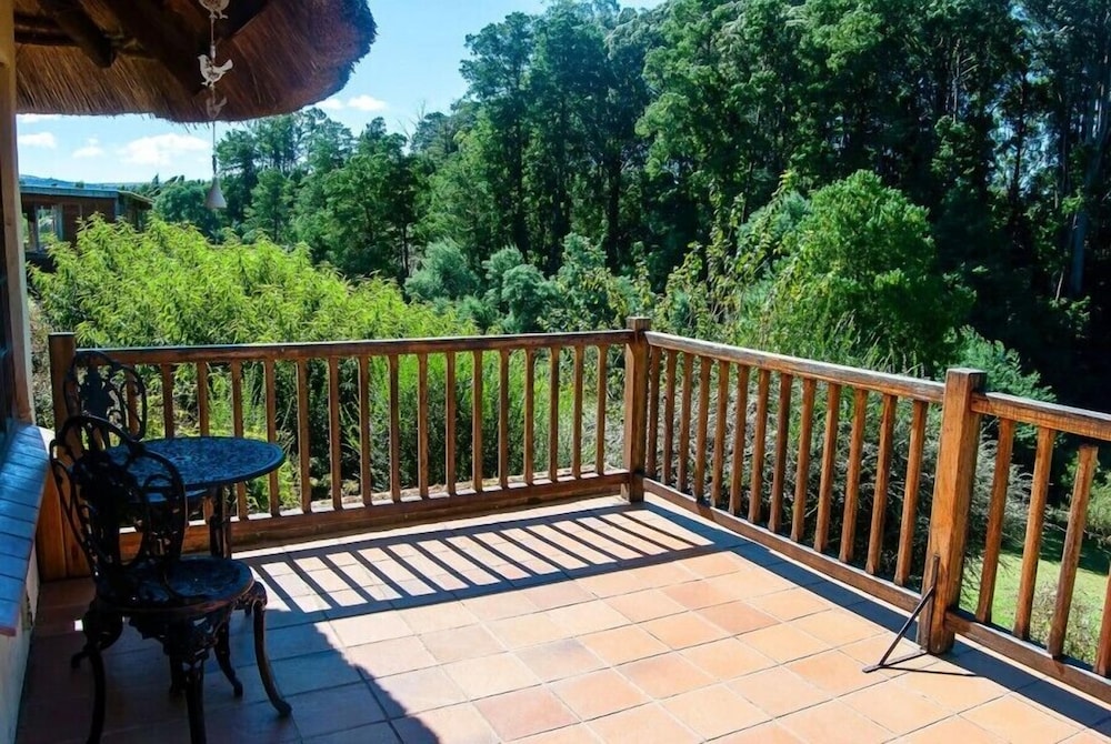 hawklee country house