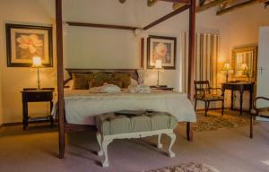 hawklee country house