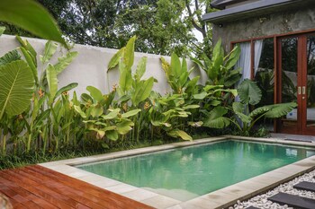 la isla villas bali