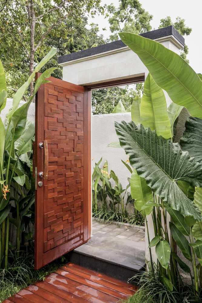 la isla villas bali