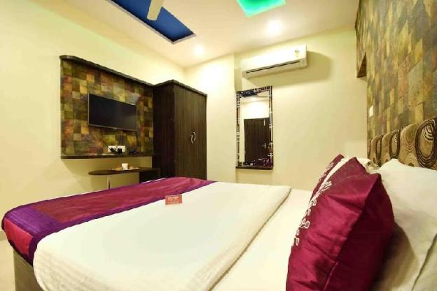 hotel shipra avenue
