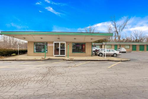 Oyo Hotel North Lima Oh - Boardman,Boardman>>Beaver Township,2 star