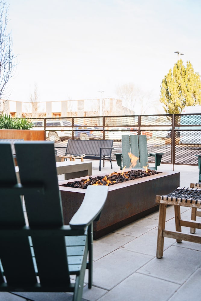 waypoint hotel