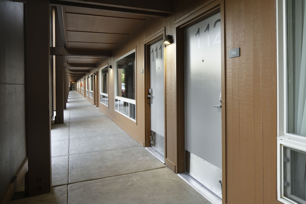 waypoint hotel