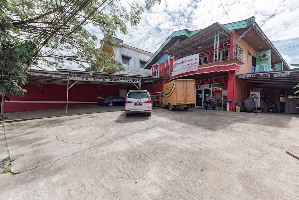 reddoorz syariah pangeran suryanata samarinda