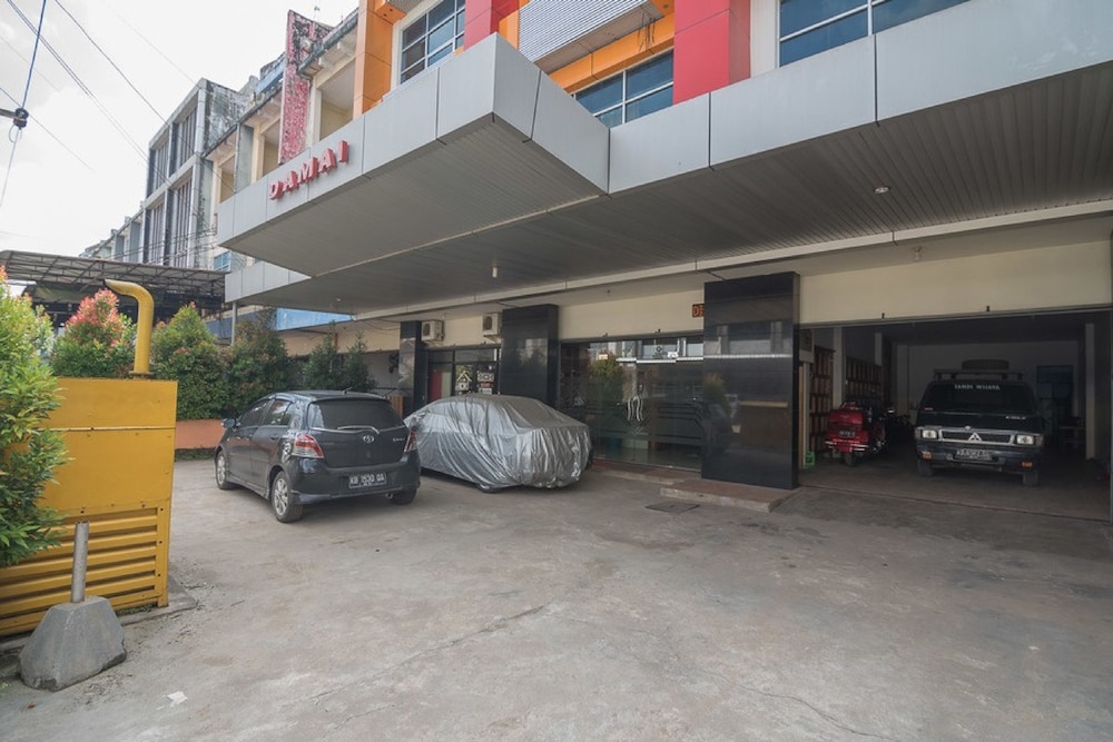 reddoorz near gajah mada pontianak