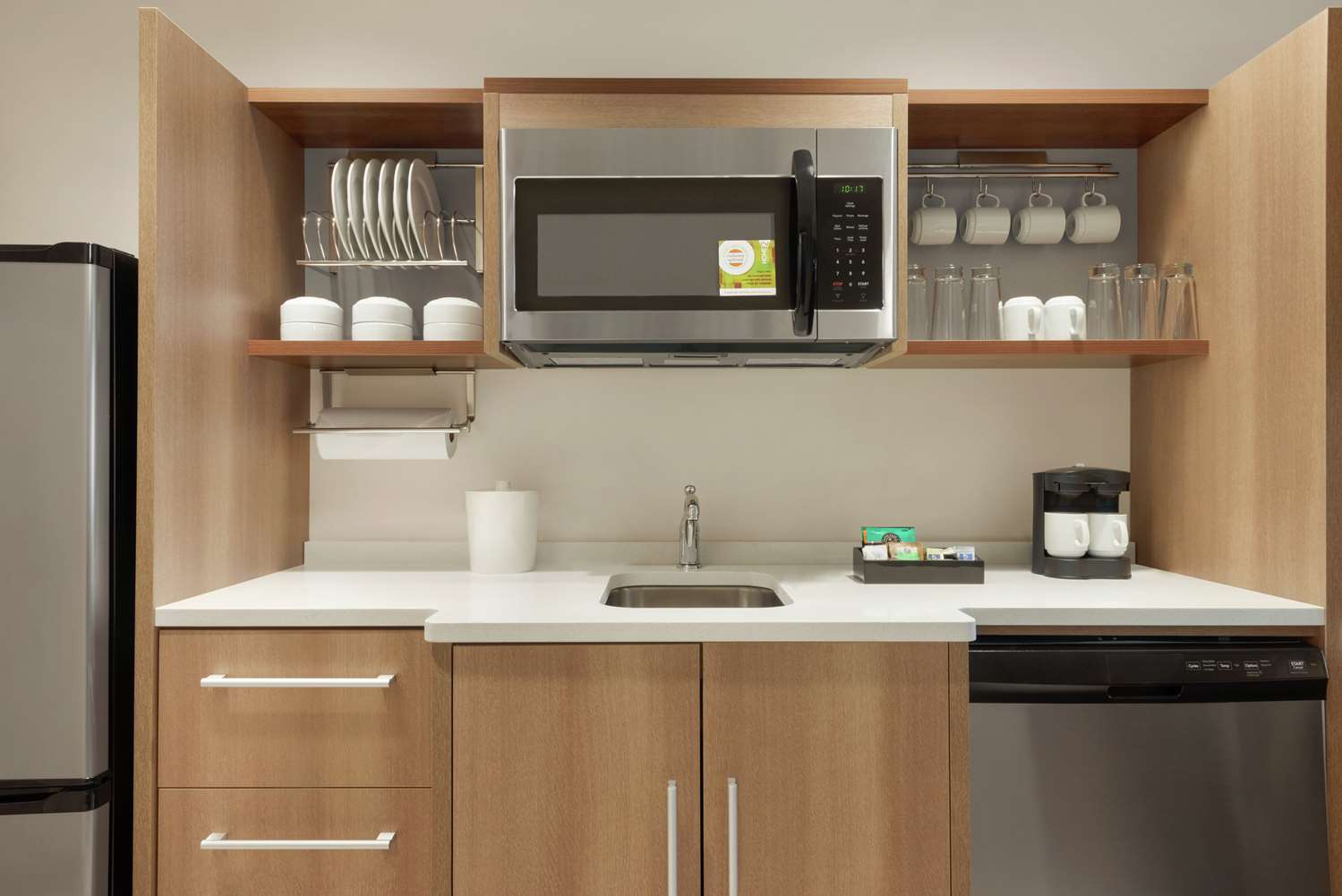 home2 suites by hilton bismarck
