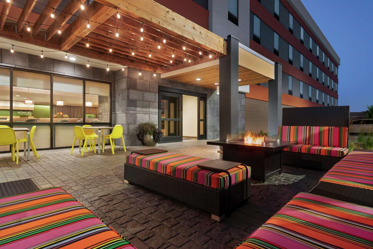 home2 suites by hilton bismarck