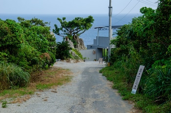 hanalee villa kouri