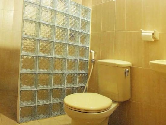 arys lagoon bungalow and hotel