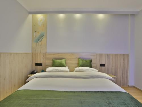 greentree inn huaian jinhu west road basi square