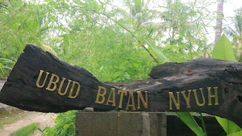 ubud batan nyuh bed breakfast and spa
