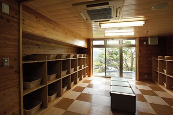 nunohiki onsen komoro