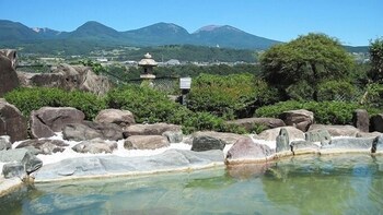 nunohiki onsen komoro