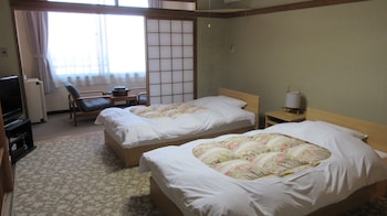 nunohiki onsen komoro