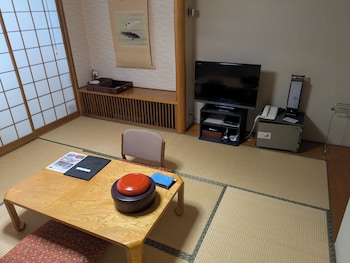 nunohiki onsen komoro