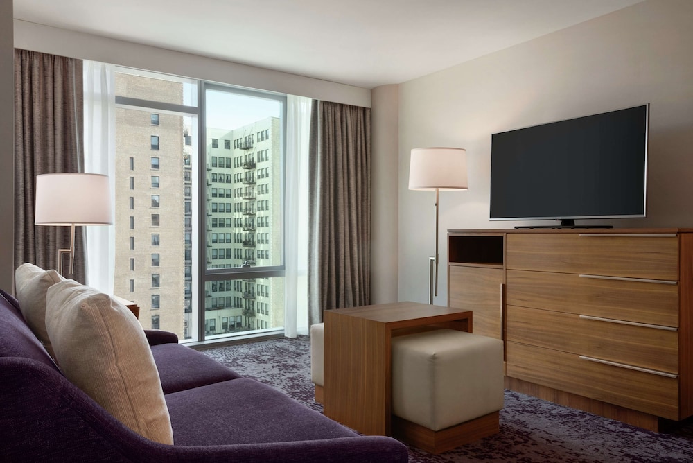 homewood suites by hilton chicago downtown south loop
